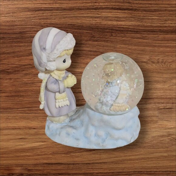 Precious Moments 1998 By Enesco Snow Globe Girl With Snowman Glass Decoration - Picture 1 of 11